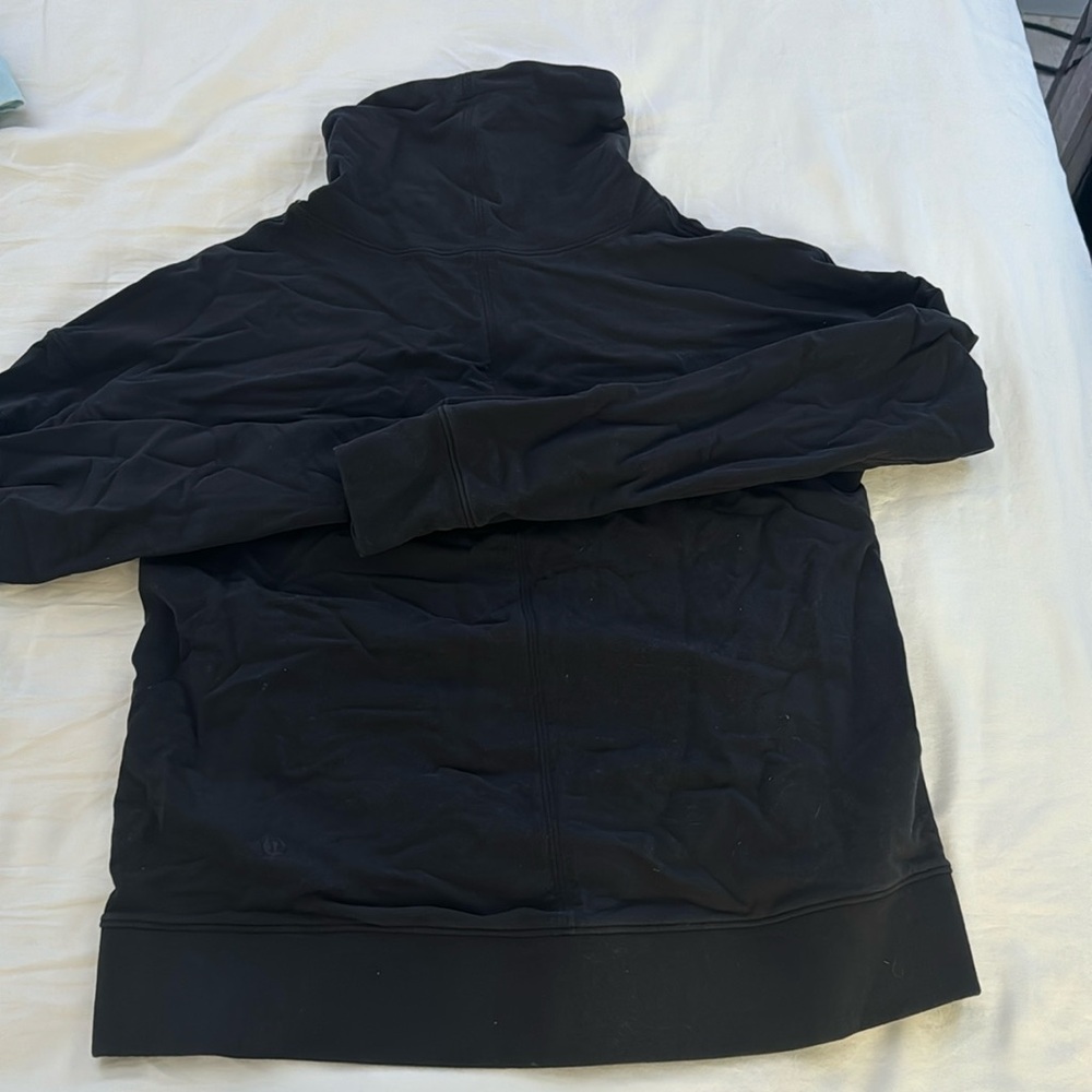 lululemon athletica black pullover hoodie